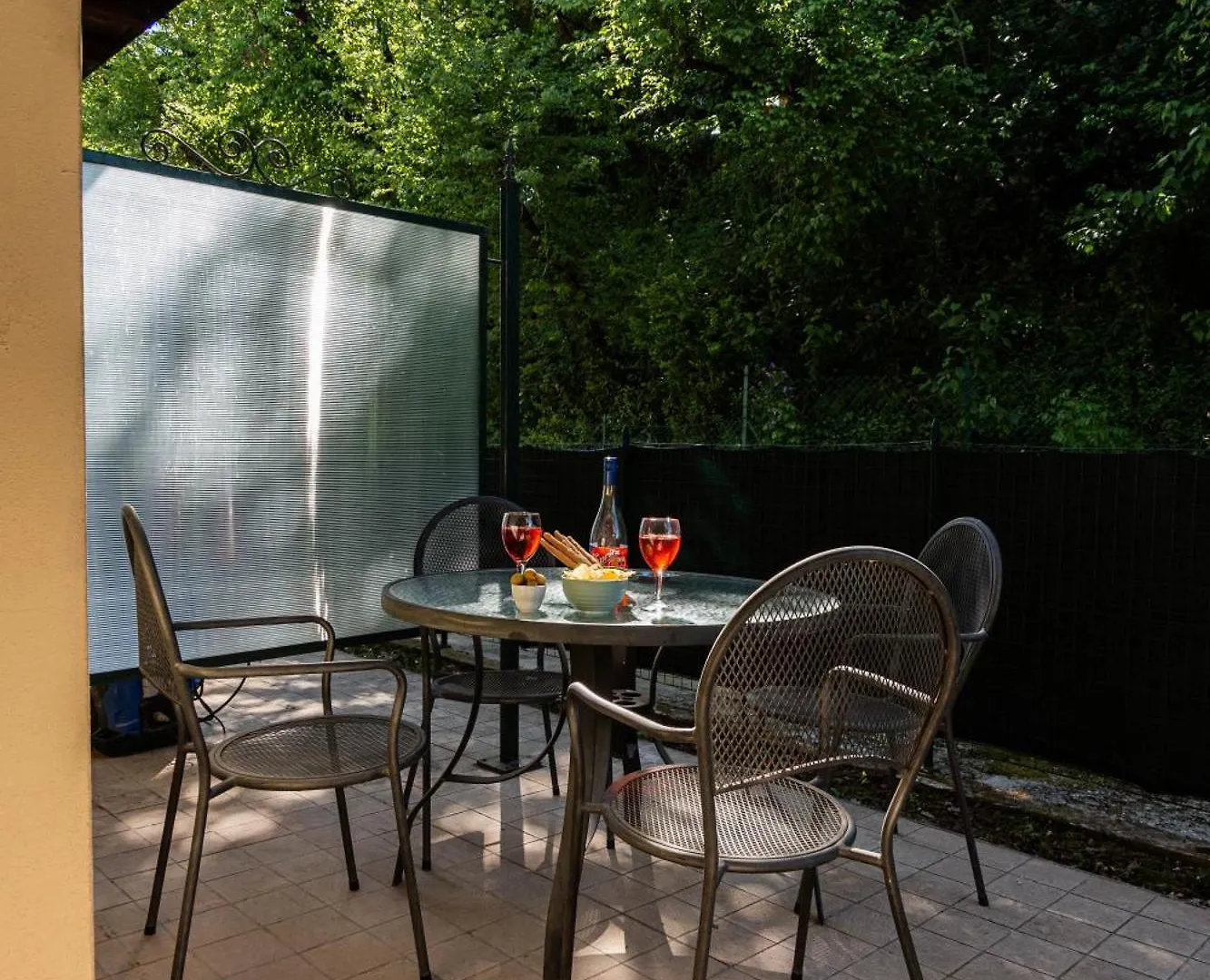 Residence Garda Valtenesi Puegnago 0*, Puegnago del Garda Italy